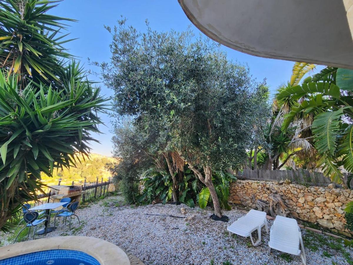 Gozo Island Escape Sleeps 4 With Private Bathroom Ghajn il-Kbira  Екстер'єр фото