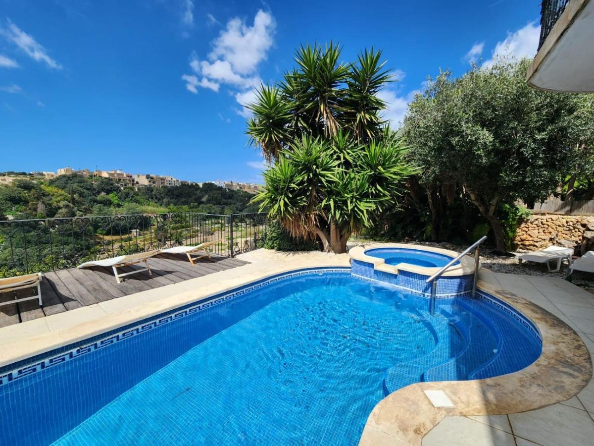 Gozo Island Escape Sleeps 4 With Private Bathroom Ghajn il-Kbira  Екстер'єр фото